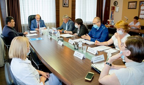 Освободить дорожников, строителей от лишней волокиты